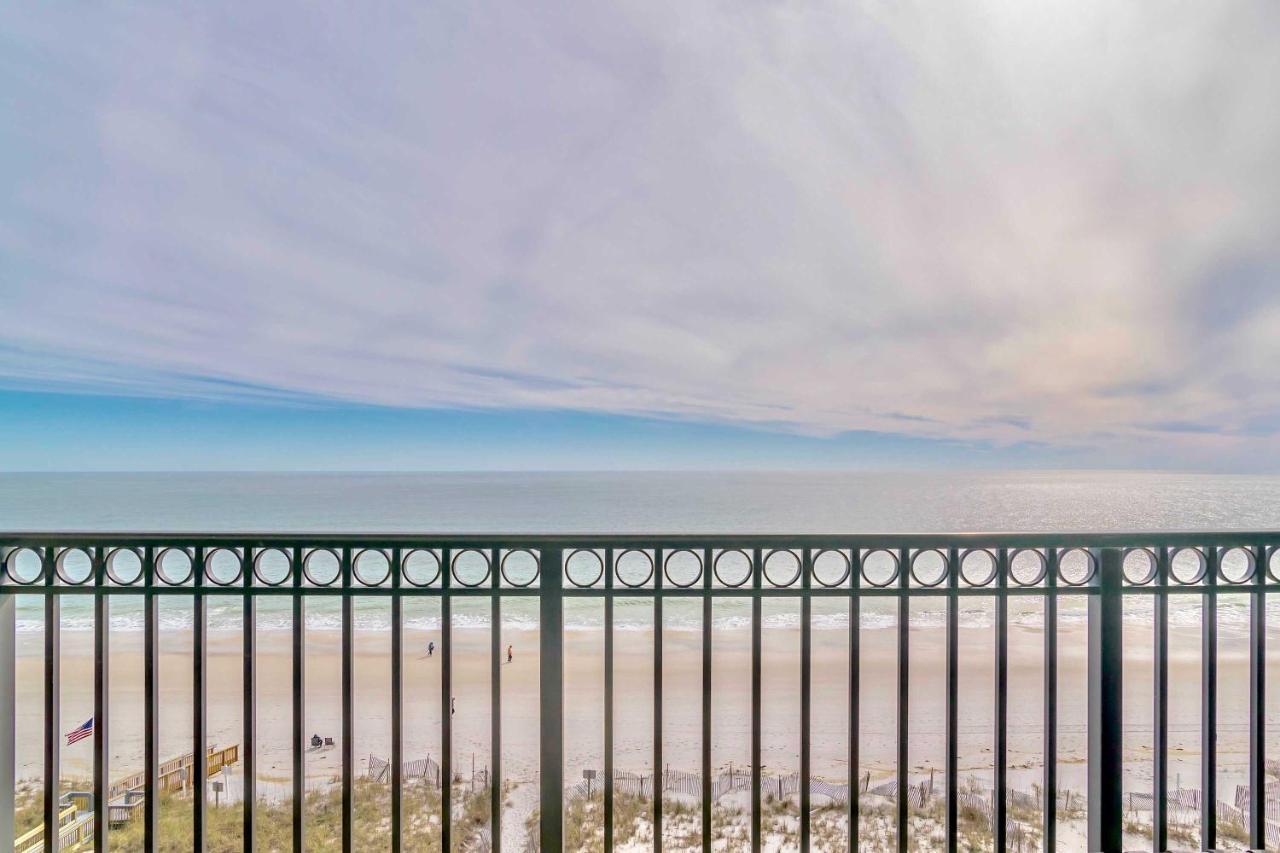 Beachfront Gulf Shores Condo With Pool Exterior photo